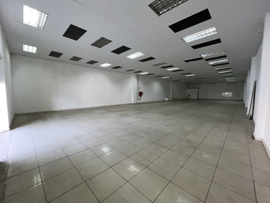 To Let Commercial Property for Rent in Lower Bo-dorp North West